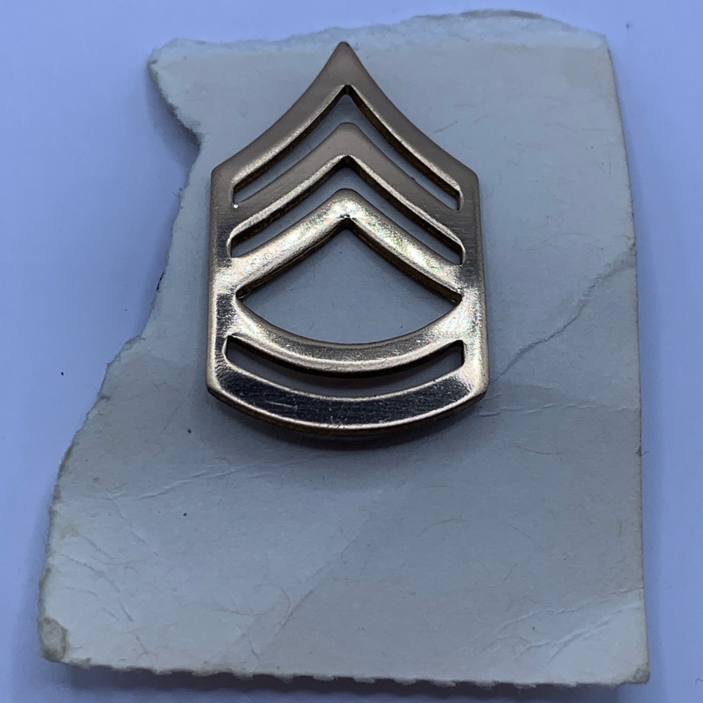Vintage U.S. Army Staff Sergeant E-6 Rank Insignia Pin